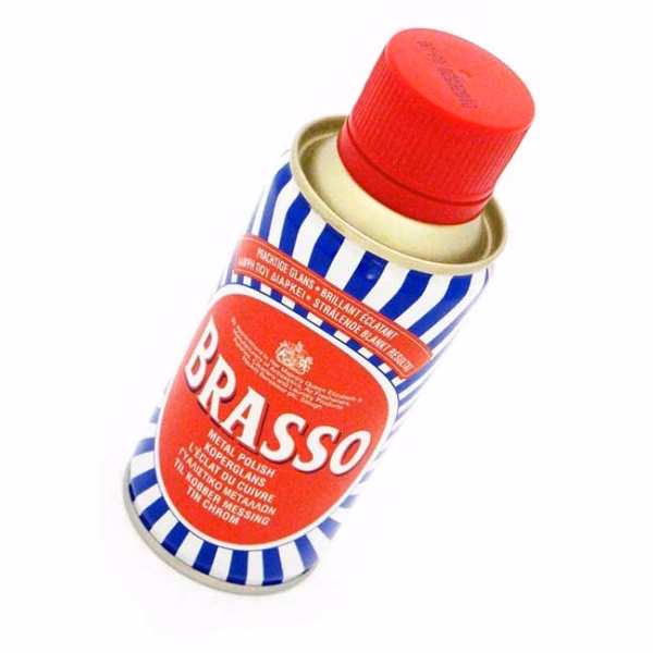 Hvad er kaustisk soda lavet af?