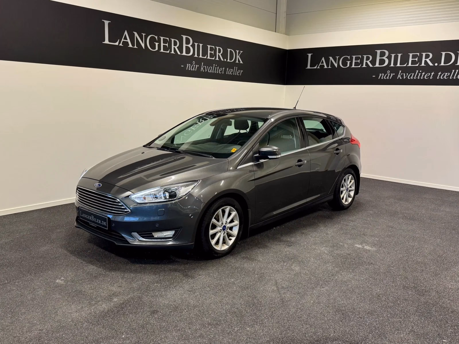 Jak zresetować komputer Ford Focus?