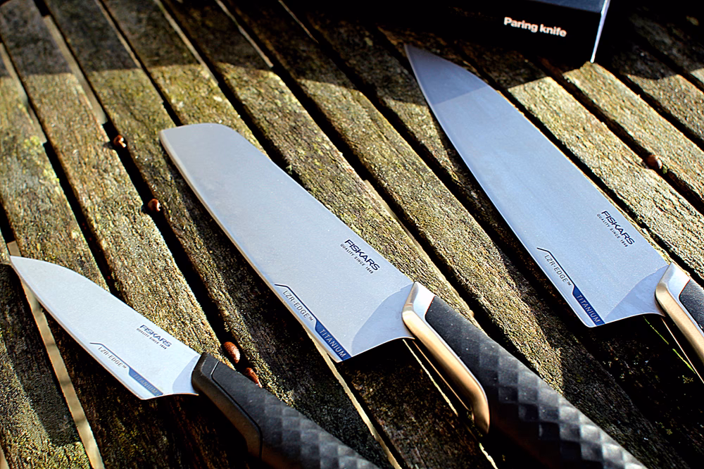 Will a titanium cutting board dull my knife?
