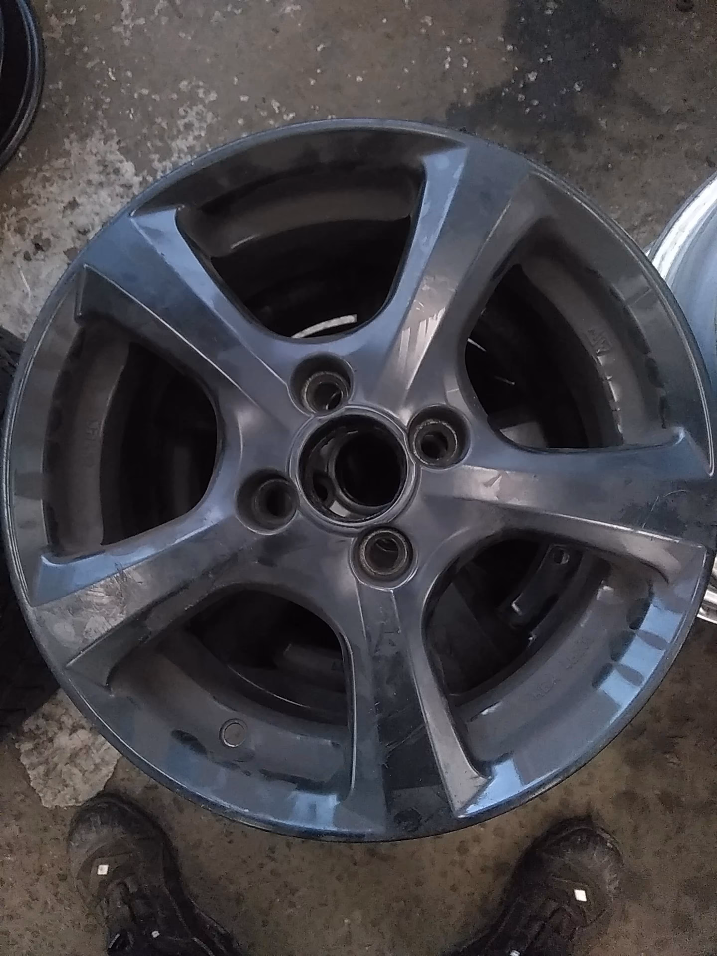 Jakie opony ma Hyundai i10?