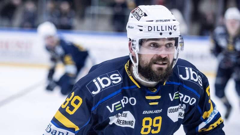 Hvad får en ishockeydommer i løn?